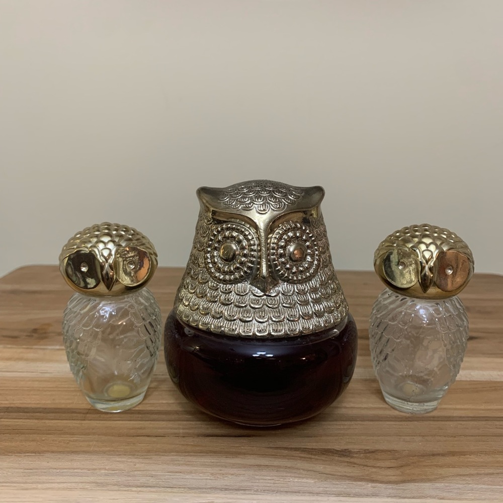 Vintage/antique 3 owl Avon collectors bottles.